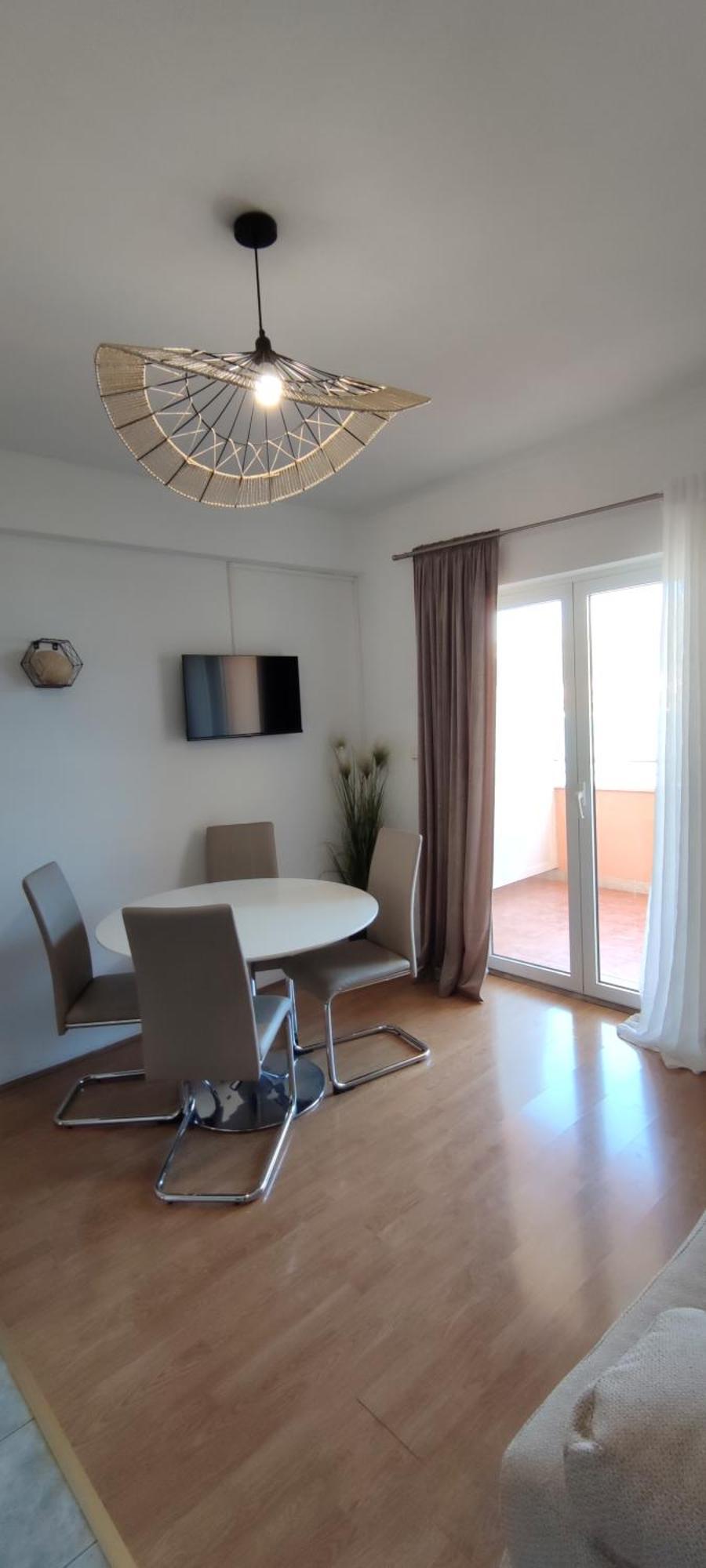 Apartments Kapetanovi Dvori Трогир Екстериор снимка