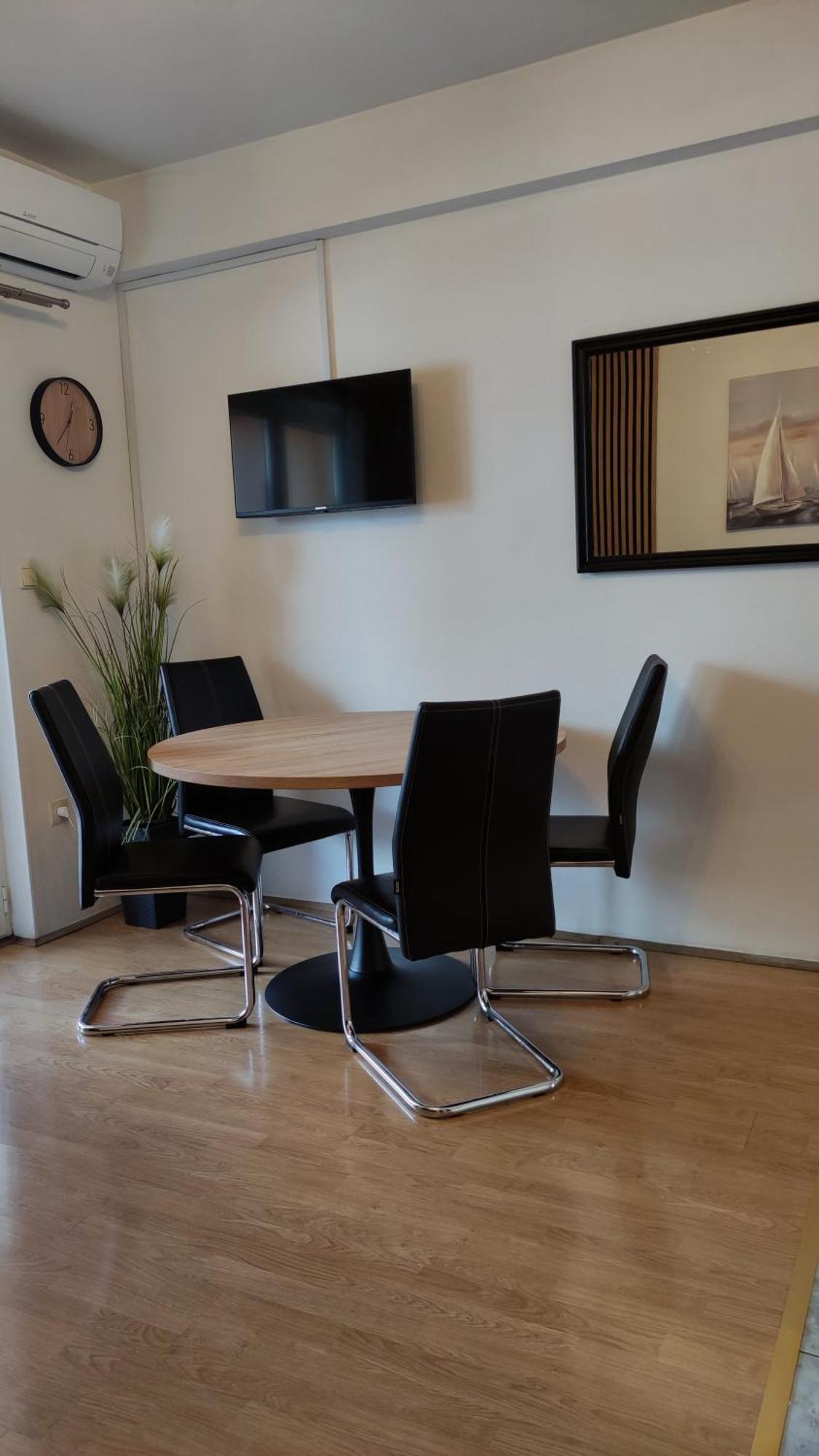 Apartments Kapetanovi Dvori Трогир Екстериор снимка